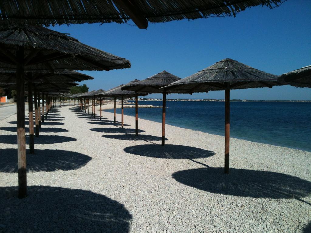 Beach Home Noemie فير المظهر الخارجي الصورة