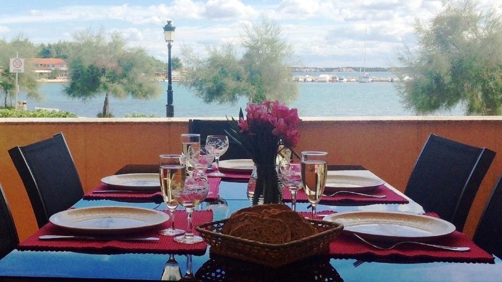 Beach Home Noemie فير المظهر الخارجي الصورة